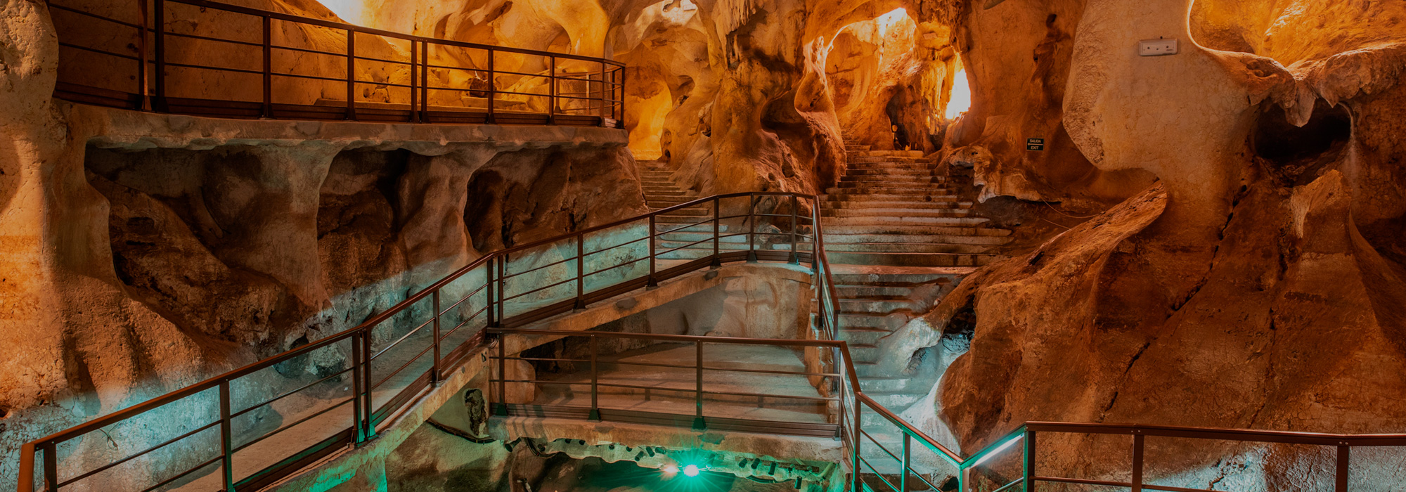 visitas teatralizadas cueva del tesoro rincón de la victoria