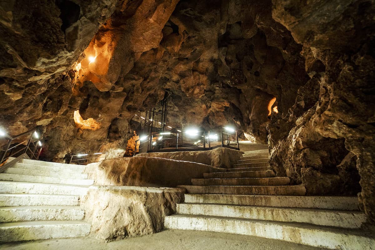 Cueva del Tesoro - Sala del Águila